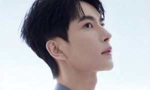 于朦胧究竟为什么会坠楼? 网友称疑点太多, 只有杜淳说得一针见血!