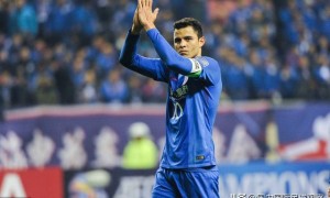 中超再现争议:上海申花遭打击!申花暂0-1天津泰达!漏判点球?