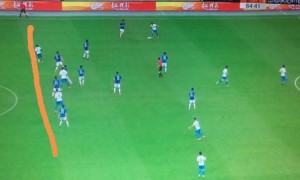 原创 
            VAR线粗了?天津泰达上海申花越位球难倒中超金哨张雷弄晕解说员