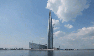 拥有多套房的人,房子可以先不急着卖,先算清楚这笔账