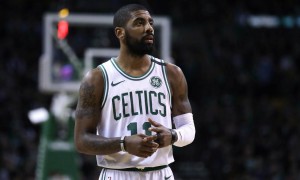 原创 
            为下赛季做准备!绿军今夏该专注2大牌,先留欧文再抢这人最合适