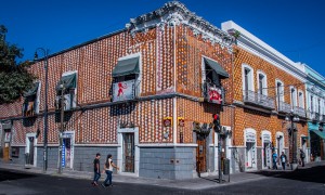 原创 
            陶瓷诞生中国,这座北美城市却让它“活”过来,吸引各国游客参观