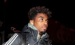 原创 
            曼联神童不满索帅批评体能不佳欲出走大巴黎!自比梅西想进一线队