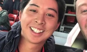 曼联球迷披7号印阿圭罗?真相是……