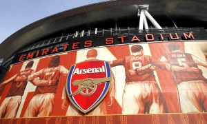 原创 
            花小钱也可以办大事!今夏补强,英媒为阿森纳推荐6名“高性价比”球员