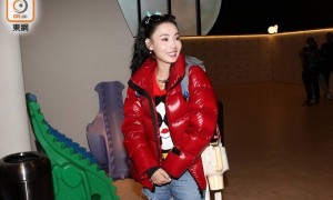 张柏芝与邵子恒被传姐弟恋?现场激情打保龄球,本人笑而不语